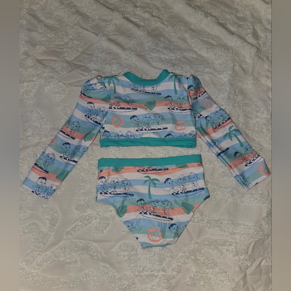 CoComelon 2 Piece Girl's Swim Set Long Sleeve Cut Out In Back Size 2T - Picture 4 of 13